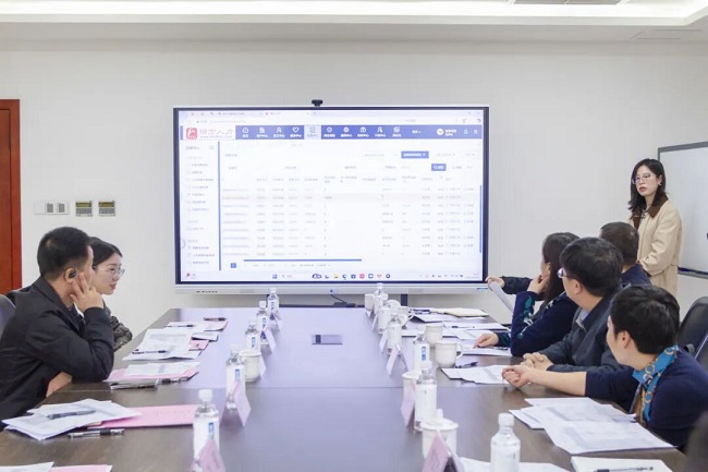 國(guó)家統(tǒng)計(jì)局服務(wù)業(yè)調(diào)查中心分析研究處處長(zhǎng)、一級(jí)調(diào)研員展國(guó)殿一行蒞臨瑞方人力考察調(diào)研 第2張 國(guó)家統(tǒng)計(jì)局服務(wù)業(yè)調(diào)查中心分析研究處處長(zhǎng)、一級(jí)調(diào)研員展國(guó)殿一行蒞臨瑞方人力考察調(diào)研 第2張