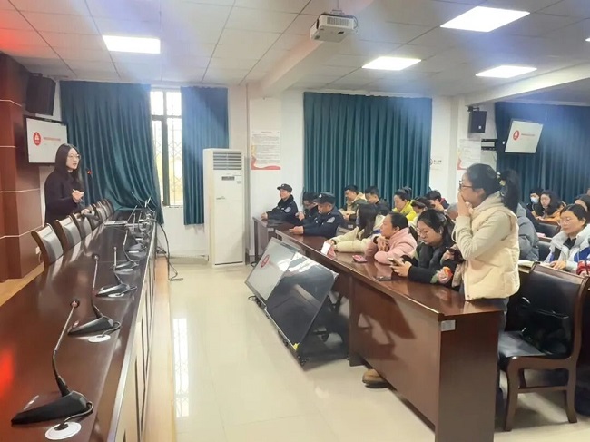 以訓賦能強本領 專業服務促提升！瑞方人力聯合華興街道開展專職網格員、綜治隊員培訓活動 第3張